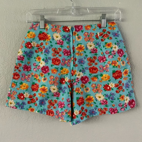 Vintage Jonathan Martin Floral Shorts - Picture 3 of 7